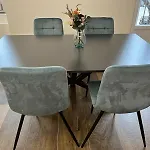 Garibaldi 105 كاستروفيلاري