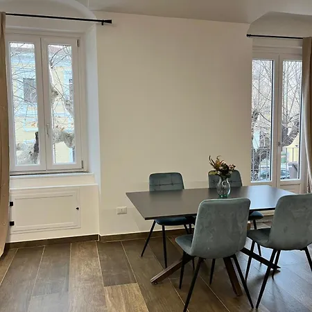 Garibaldi 105 Apartamento