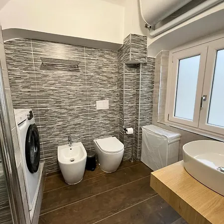 Garibaldi 105 Apartamento *