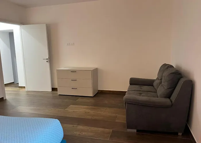 Garibaldi 105 Apartman Castrovillari